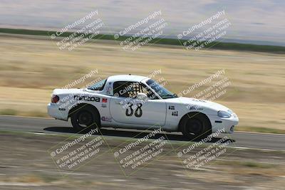 media/Jun-01-2024-CalClub SCCA (Sat) [[0aa0dc4a91]]/Group 3/Race/